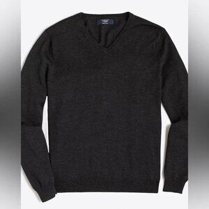 J. Crew Men's Charcoal Sweater 100% Merino Wool V Neck EUC